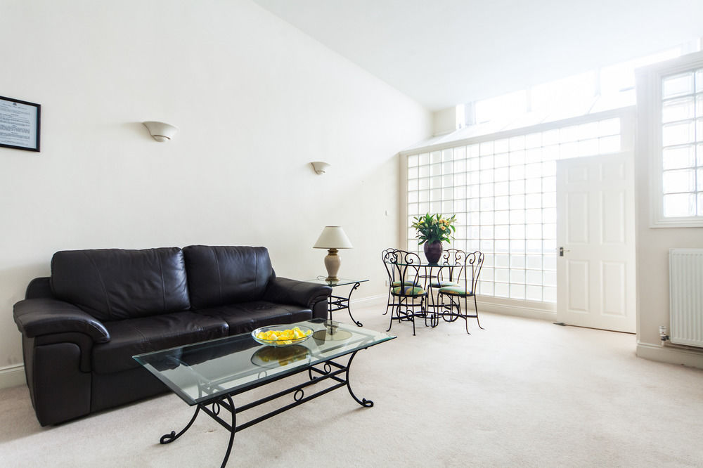 Park Lane City Apartments Londres Extérieur photo